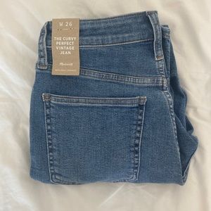 NWT Madewell Curvy Perfect Vintage Jean in Finney Wash size 26